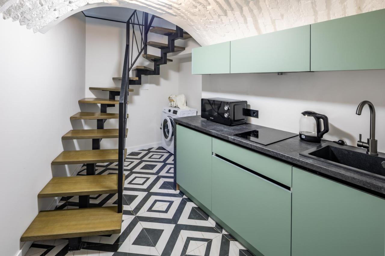 Apartmán Romari Таманська 12 Lvov Exteriér fotografie