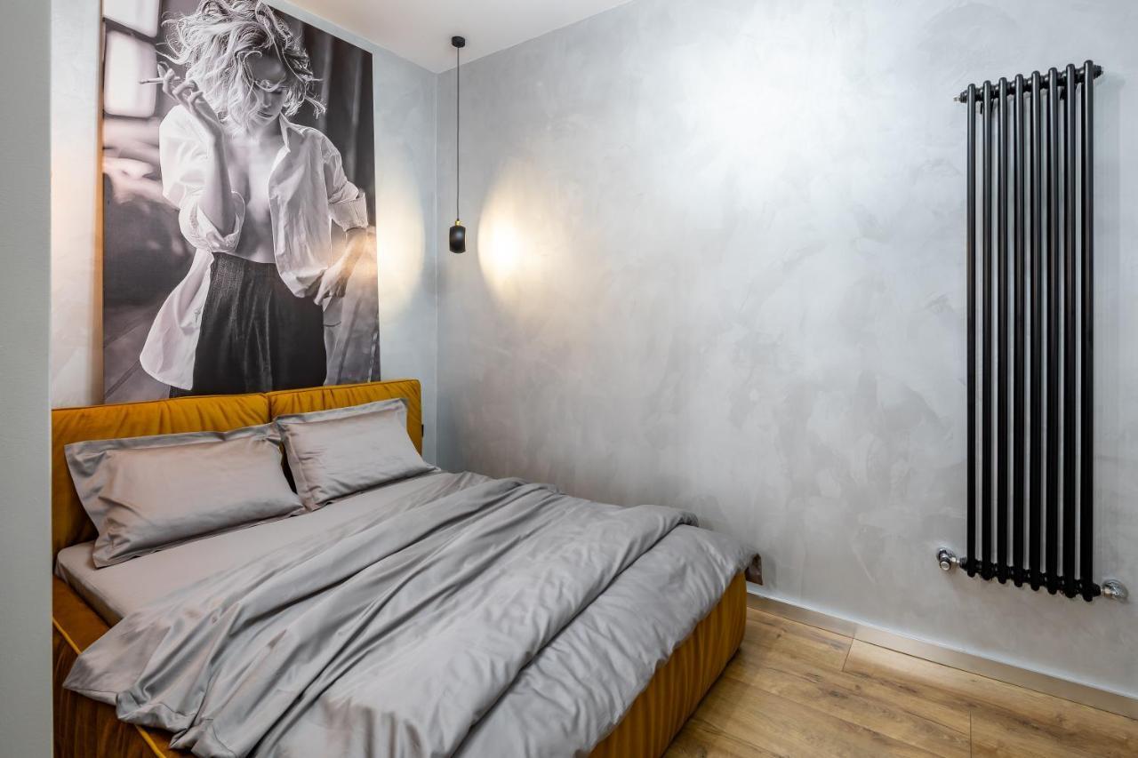 Apartmán Romari Таманська 12 Lvov Exteriér fotografie